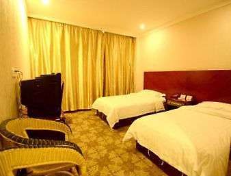 Super 8 By Wyndham Pingyao Railway Station Shun Cheng Lu Hotel Værelse billede